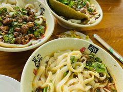 -任记七中刀削面(总店)