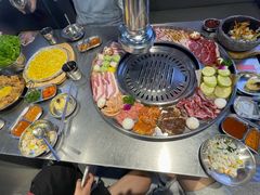 -哈哈碳都·牛肋条无限自助烤肉(台江万达店)