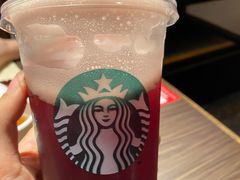 冰摇红莓黑加仑茶-星巴克臻选(深圳金光华店)