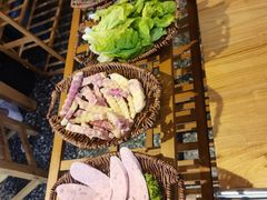 -阿婆情腊排骨火锅(金虹路店)