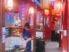 -宽板凳老灶火锅(南礼士路店)