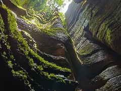 -梭布垭石林景区