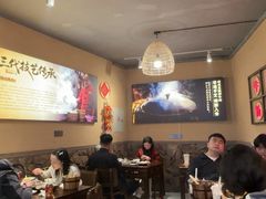 -谢老五跷脚牛肉·非遗传承店