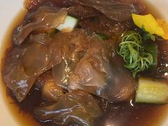 -沪华海鲜大酒楼(南汇店)