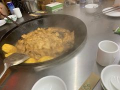 -屯老二农家铁锅炖·行业领军者(梅江店)