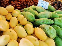 山竹-阿龙榴莲摊