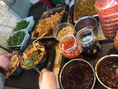 -红鼻子桂林米粉(金唐新光界店)