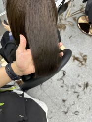 -MOVAN  HAIR莫凡匠人发型屋