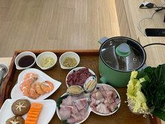 -雪梅月子中心(华侨城店)