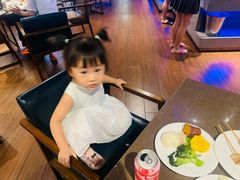 -新偶像健康汇•水疗SPA•豪华自助餐(世界城店)