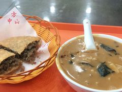 -方中山胡辣汤(成都首店)