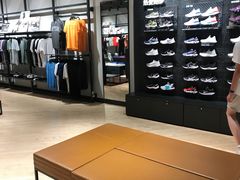 -NIKE品牌体验店(苏州中心店)
