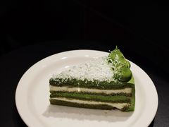 日本柚子酱佐抹茶白巧克力蛋糕-black rainbow coffee