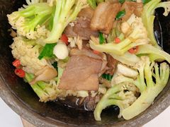 石锅菜花-红菜坊·烤鸭·川鲁宴(石园店)