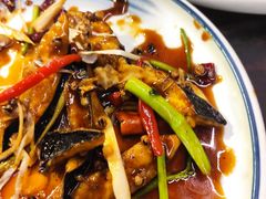 -人民公社铁锅炖·东北菜(卫国道店)