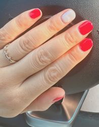 -悦指间美甲美睫美肤