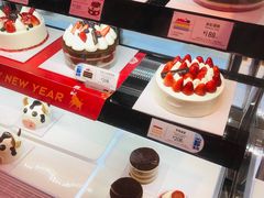 -巴黎贝甜(大宁国际商业广场店)
