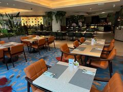 -亮马河饭店翠雅咖啡厅