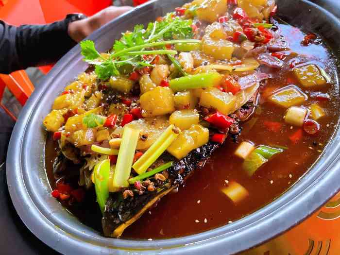 三江烤鱼-"「三江烤鱼」有一段时间没来了 本来打算七.