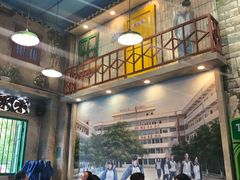 大堂-马路边边麻辣烫联盟路店