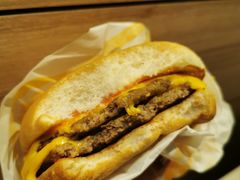 双层吉士汉堡-麦当劳(永泰得来速店)