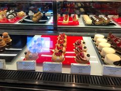 -Salon de The de Joel Robuchon(外滩18号店)