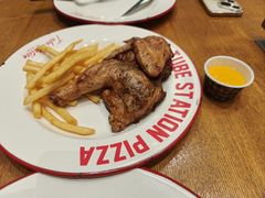 -Tube station站点比萨(王府井百货店)