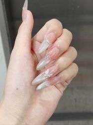 -瞧·享轻奢美甲美睫