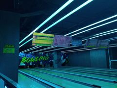 -世代星球·保龄球·镭战真人CS·团建(杨浦店)