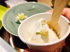 茉莉花冰淇淋-茶是一枝花泡茶店