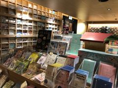 零售区-猫的天空之城概念书店(苏州诚品店)