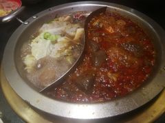 -沸炉重庆老火锅(军事博物馆店)