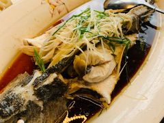 -鑫悦楼煎蟹·16年海鲜大排档