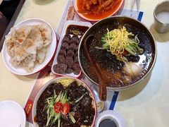 -服务大楼冷面(延大店)