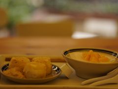 -正南齐北·老街糯米团(洪崖洞店)