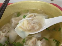 -周震馄饨