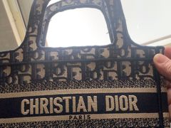 -小飞侠奢侈品回收 寄卖 养护(宝山宝龙广场店)