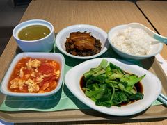 -老乡鸡(上海品尊国际中心店)