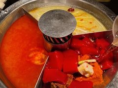 -晓宇重庆火锅(西安荟聚店)