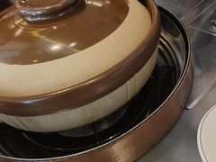 -胡须佬鸡煲四季火锅店(石厦西村直营店)