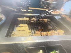 -臻牛烤肉