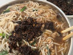 -正宗杨记普洱酸醋米线(总店)