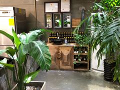 -HIGH FIVE哈福手工汉堡(桂林路店)