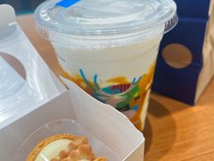 -瑞幸咖啡(宜昌国贸购物中心店)
