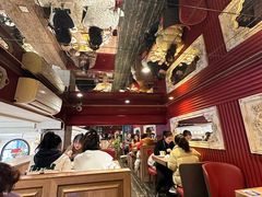 -玛格萝妮比萨屋(四平店)