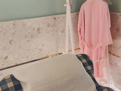 -泽西岛·影院沐足SPA(西大街店)