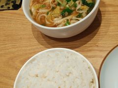 特色炝锅面-山东宾馆·齐鲁苑餐厅