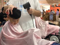 点击看大图 -Oh my head 儿童理发(丹尼斯大卫城店)