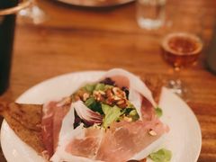 Nantaise山羊奶酪焦糖苹果荞麦饼-RAC BAR(安福路店)