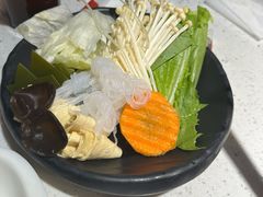 -三江源活鱼现烤(维多利摩尔城店)